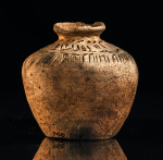 Keramická láhev z lahovického hrobu č. 214. Foto M. Frouz, © MMP.