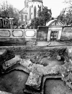 Vyšehrad - zdivo gotického závěru odkryté archeologickým výzkumemv roce 1968. ARÚ Praha.